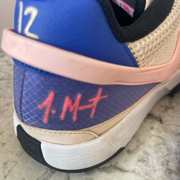 Nike Ja Morant One— used -Size 8.5 - Picture 5 of 7